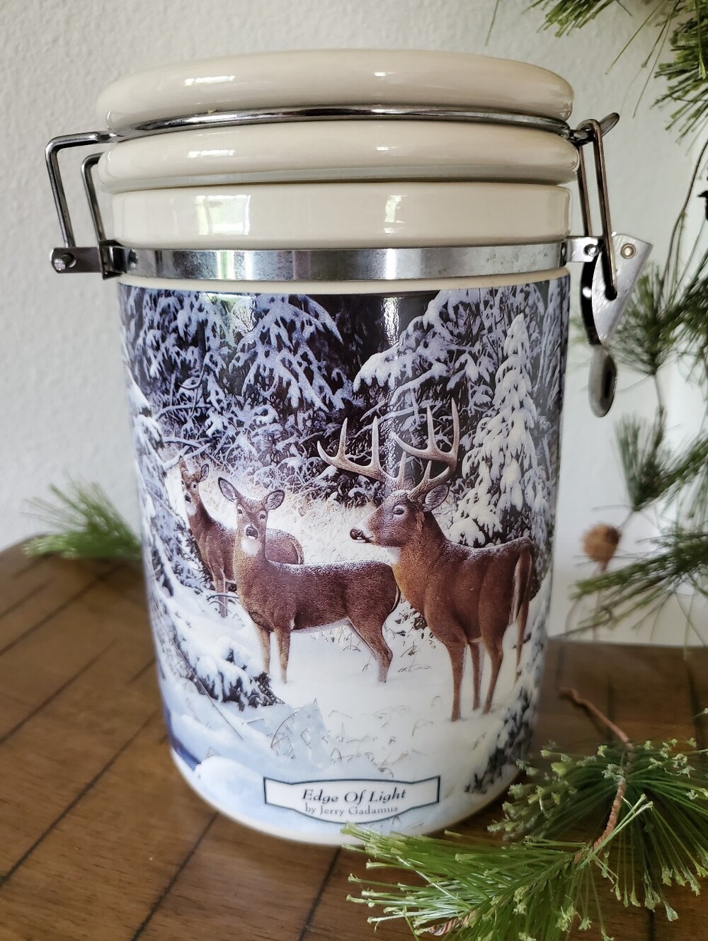 VTG Thunder Mountain Press Deer Ceramic Canister Latch Edge Of Light Gadamus